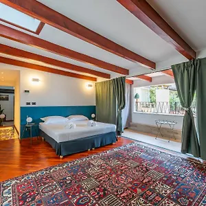 De Amicis' Nest - Center Milán